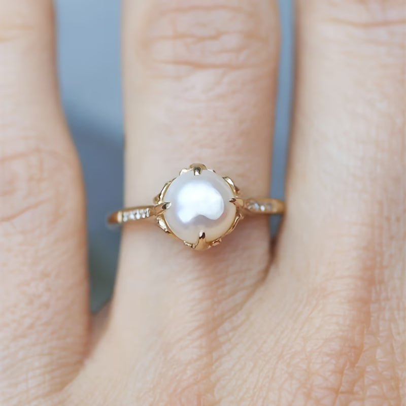 CRYSTELLA | DELICATE PEARL & CRYSTAL RING