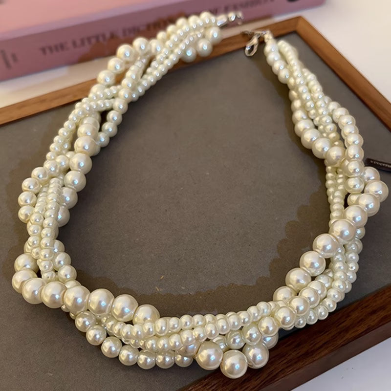 OPHELIA | ELEGANT STATEMENT PEARL NECKLACE