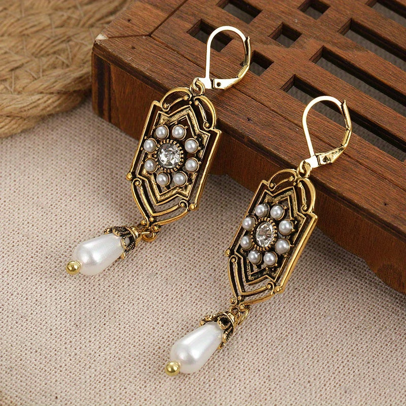 ADELINA | VINTAGE GOLDEN INLAID PEARL EARRINGS