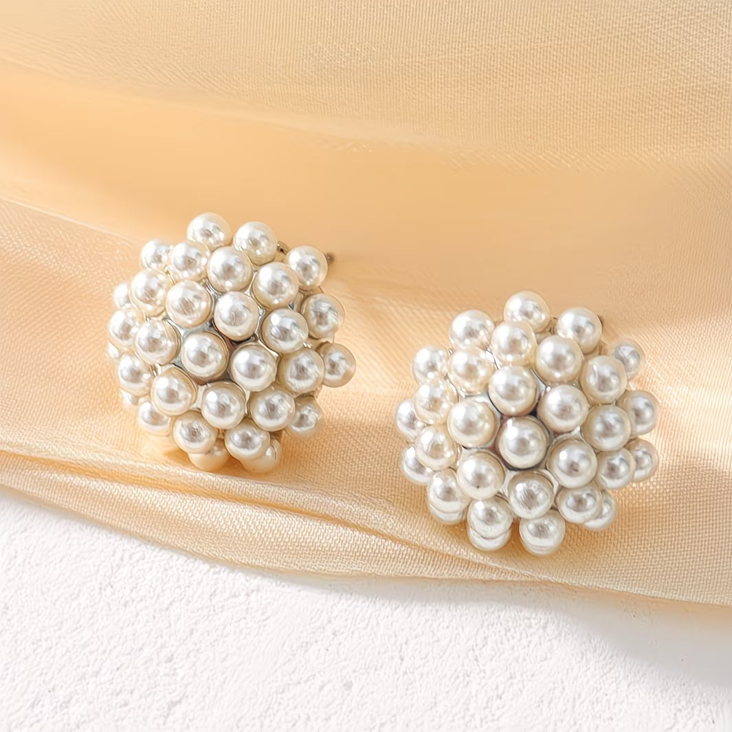 SERENA | PEARL DOME STUD EARRINGS