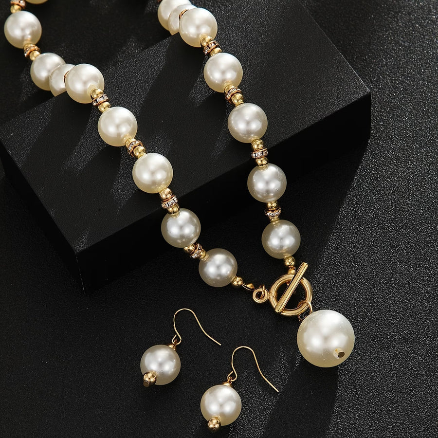 VALENCIA | CHUNKY PEARL NECKLACE SET
