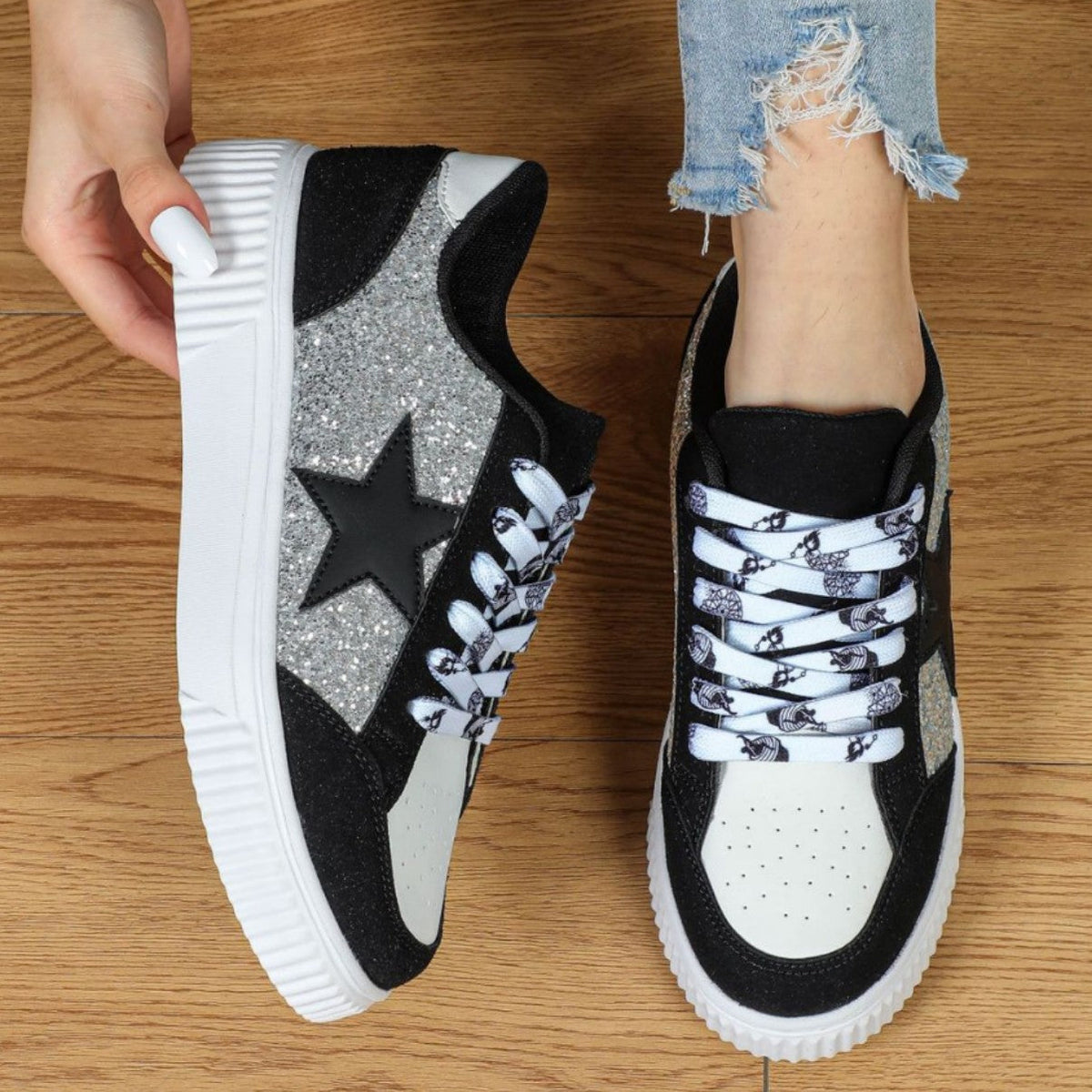 ROBEA™ - Trendy Breathable Lace-Up Running Trainers