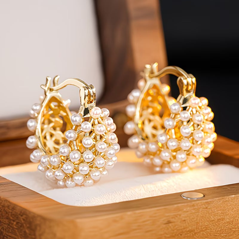 MONROE | CHUNKY PEARL HOOP EARRINGS