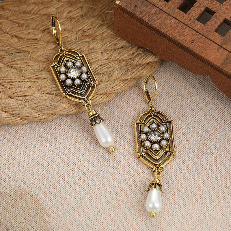 ADELINA | VINTAGE GOLDEN INLAID PEARL EARRINGS