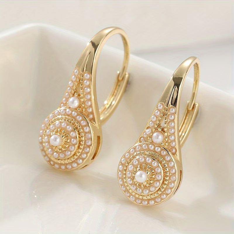 FIORA | ELEGANT PEARL BLOOM EARRINGS