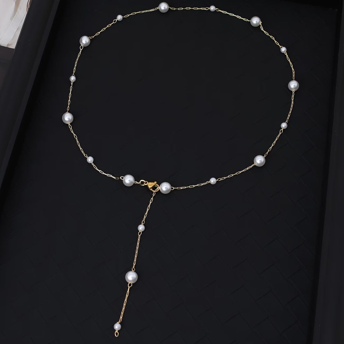 CELESTE | ELEGANT SKY PEARL NECKLACE