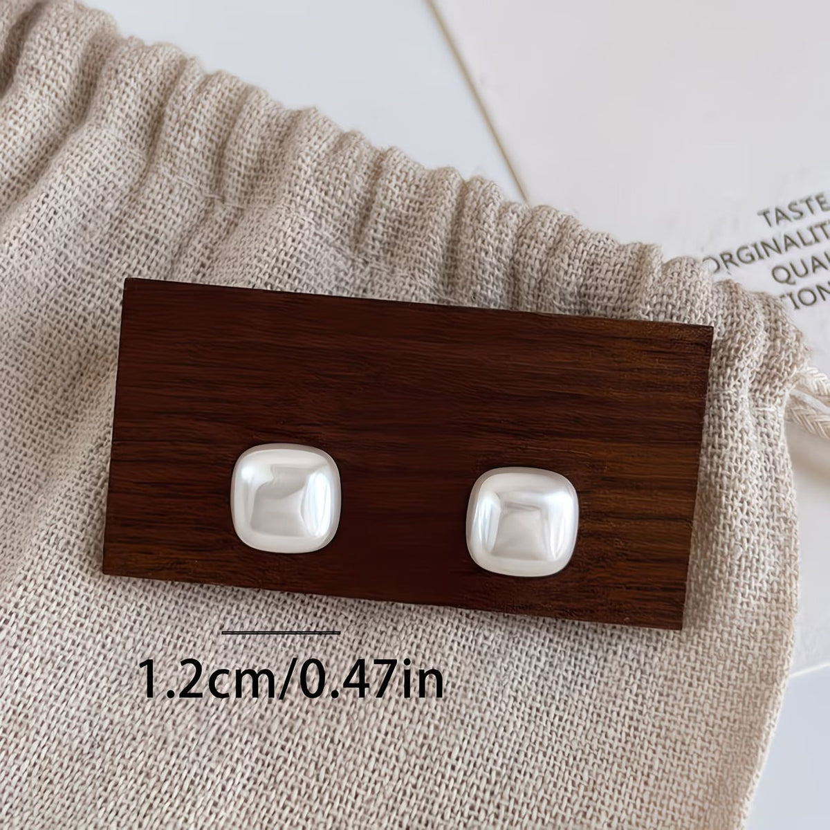 SAVANNAH | SQUARE PEARL EARRINGS