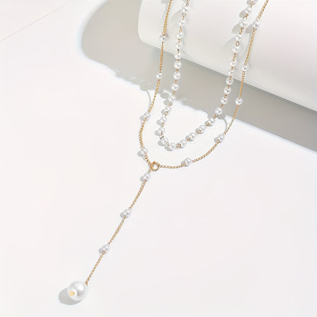 MARGAUX | THE GRADUATED PEARL STRAND NECKLACE