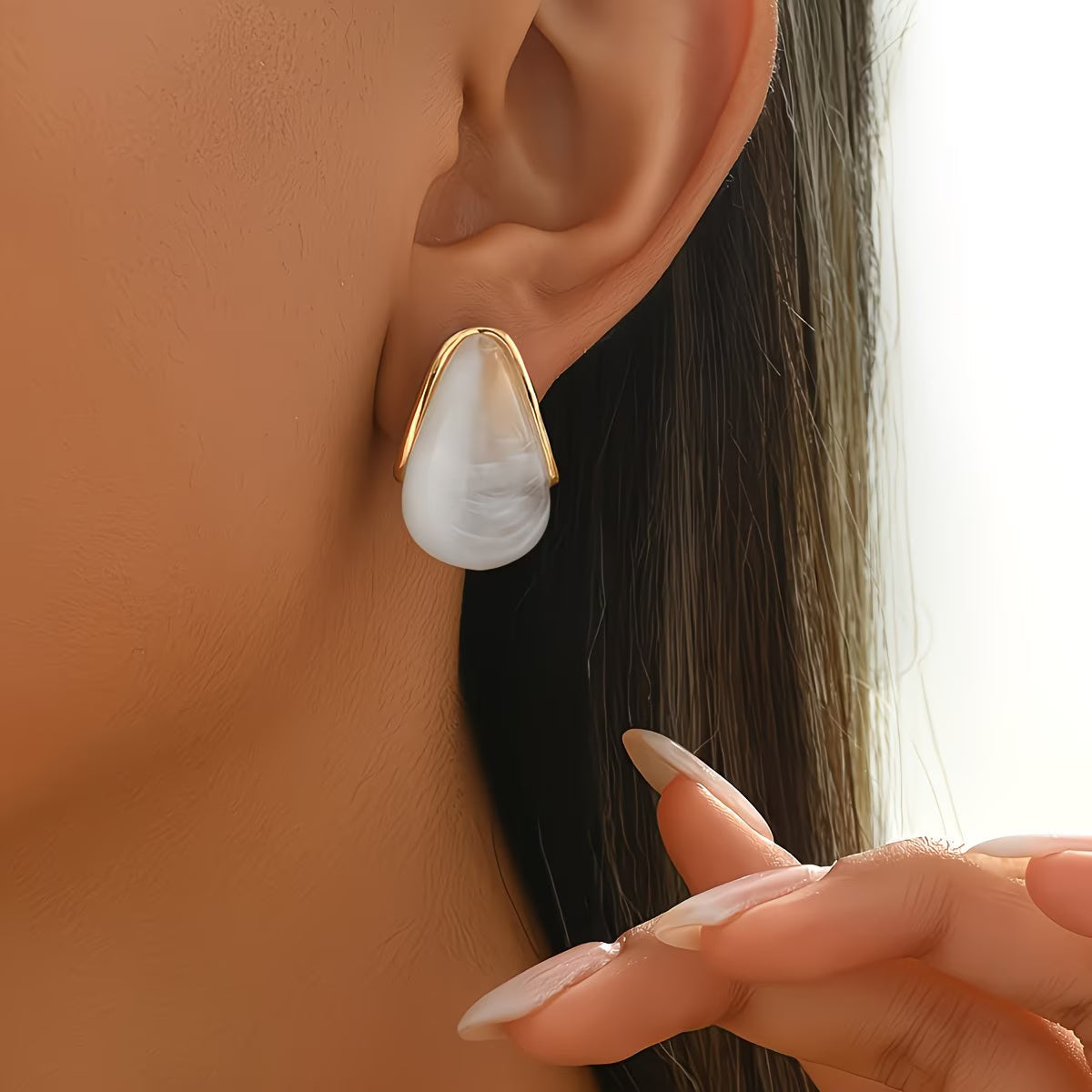 MARINA | PEARL WATER DROP EARRINGS
