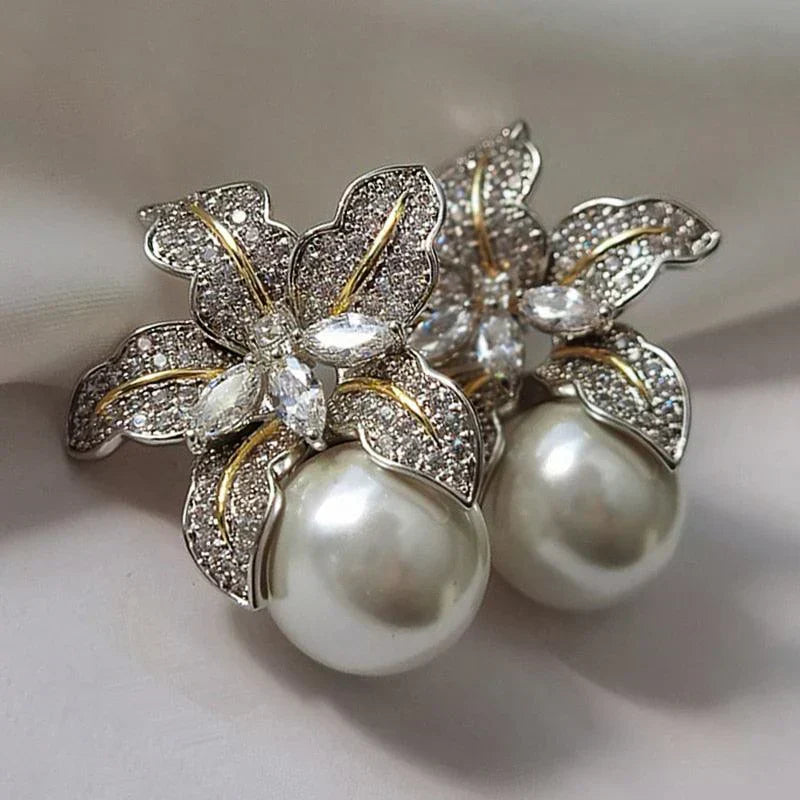 ROSALIND | EXQUISITE FLOWER PEARL EARRINGS