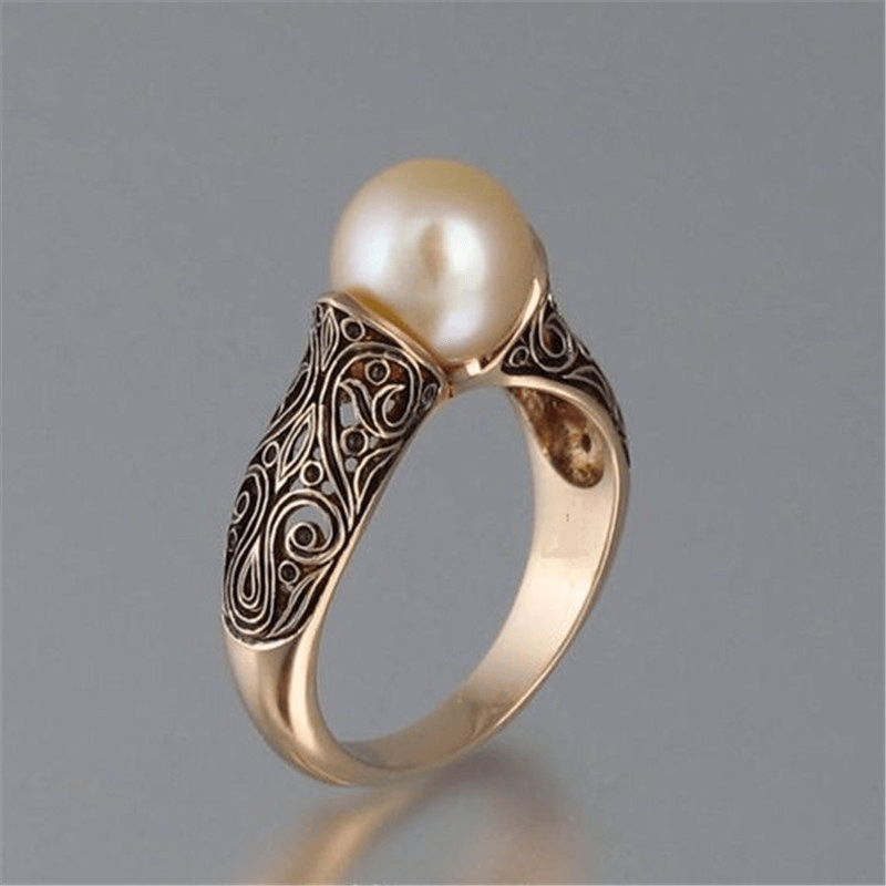 AURELIANE | TIMELESS VINTAGE PEARL GOLD RING