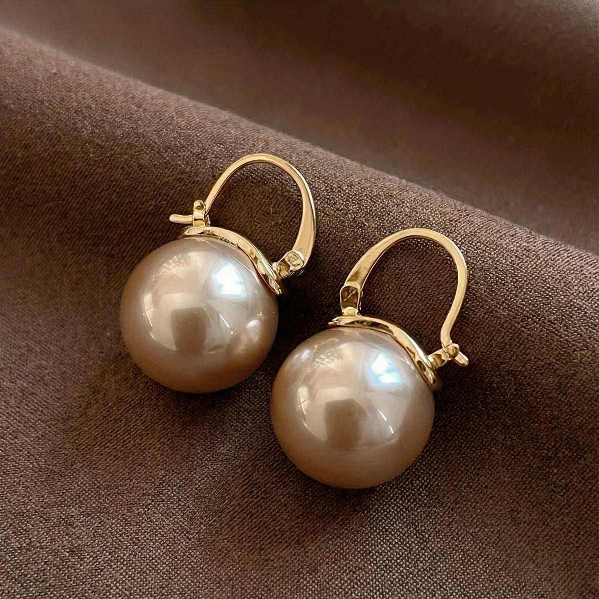 PERLA | TOUCH OF PEARLS EARRINGS