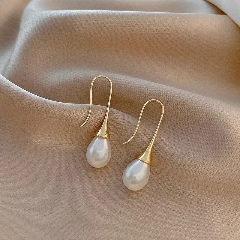 BEAUTY | CLASSIC PEARL BEAUTY EARRINGS