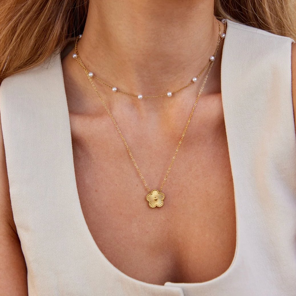 AURELIA | TIMELESS PEARL GOLD NECKLACE