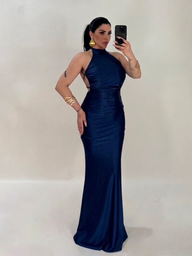 Mermaid-style long dress with back neckline “The Best”