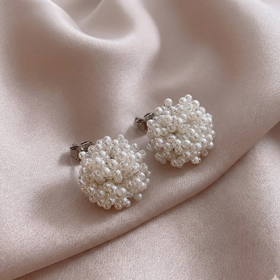 VIENNA | CLASSIC INLAID PEARL EARRINGS